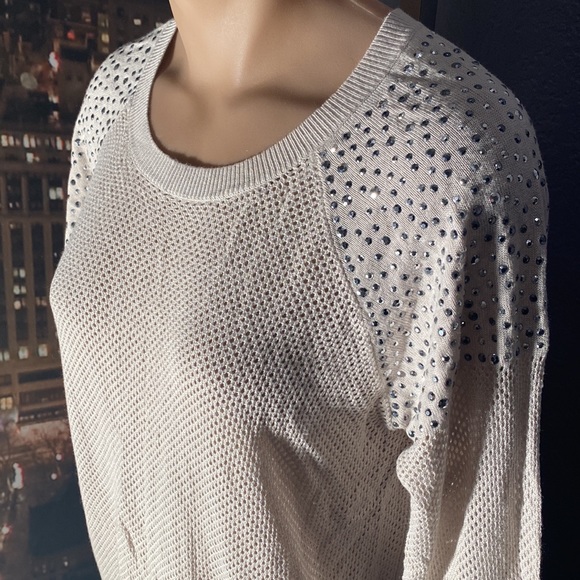 EXPRESS - NWT - cream sheer mesh knit l/s sweater w silver studded shoulders - L - Picture 10 of 16